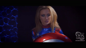 christinacarter.com - SpiderWoman vs MsAmerica thumbnail